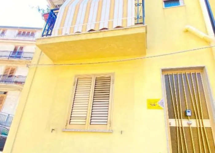 La Casa Del Sole Affittacamere Corleone